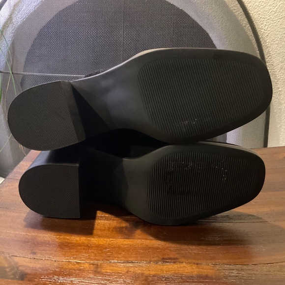 Steve Madden Romney Bootie Balck Suede size 6.5 - Picture 7 of 8